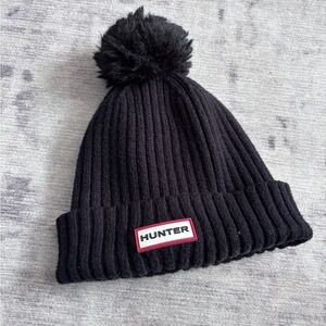 Hunter unisex Black Ribbed Pom-Pom Hat/Beanie